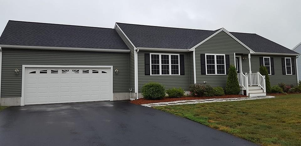 1st image of 18 Bell Dr
