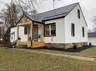 10440 Columbus Rd, Louisville, OH 44641