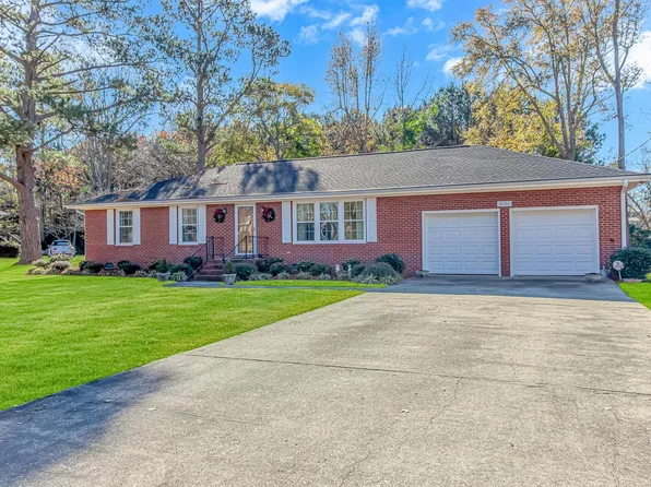 5080 Forest Dr., Loris, SC 29569