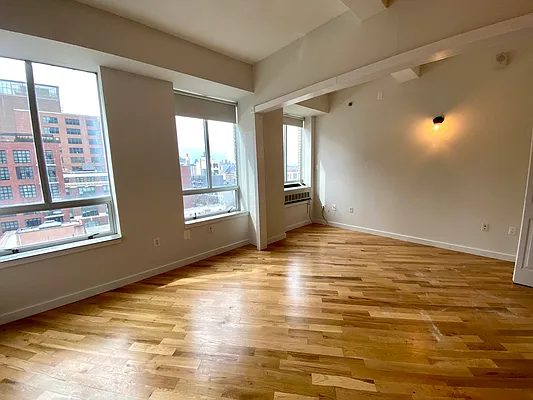 Rented by City Connections Realty | media 7