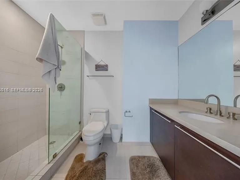 7928 East Dr #305 — Photo 18