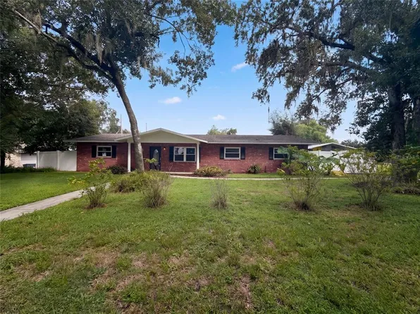 2716 CHARLESTON DRIVE, PLANT CITY, FL 33563