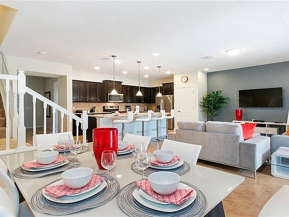 3rd image of 8956 Adriatico Ln