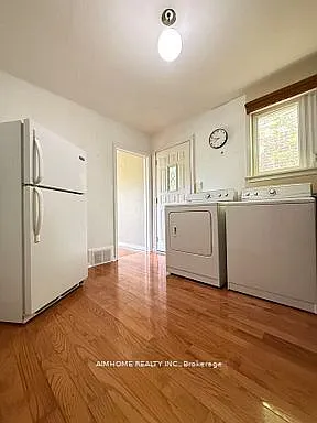 256 Patricia Ave #MAIN — Photo 13