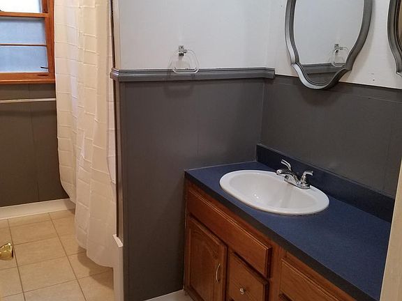 5th image of 4011 Ivanhoe Dr