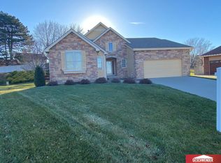 13106 S 26th Avenue Cir, Bellevue, NE 68123