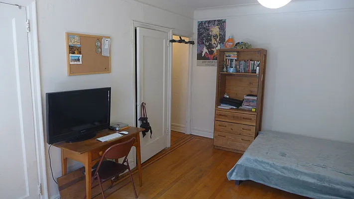 Rented by Garfield Realty  | media 15