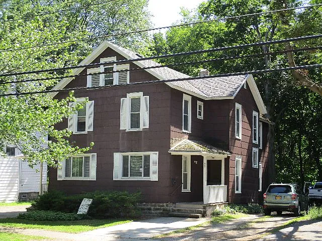 96-98 Temple St photo 1