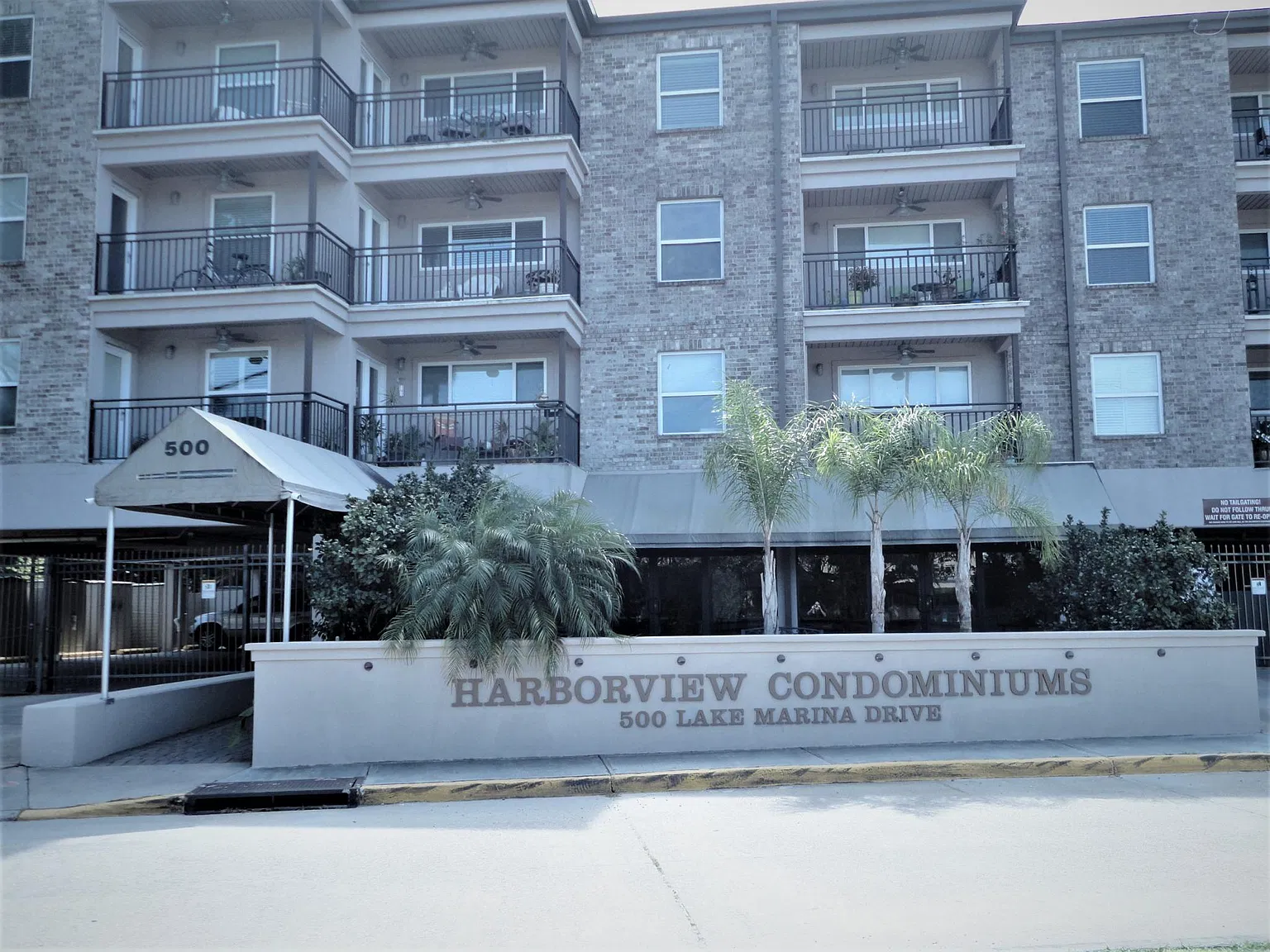 1 bed, 850 sqft, $1,475 — Photo 3