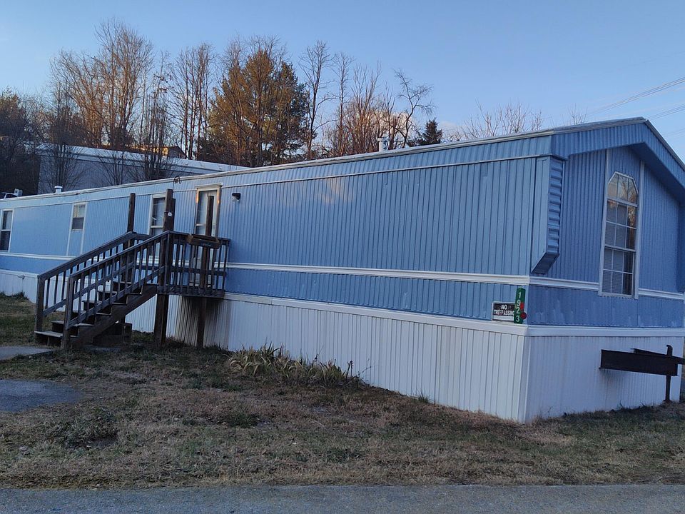 1st image of 1923 Honaker Ct