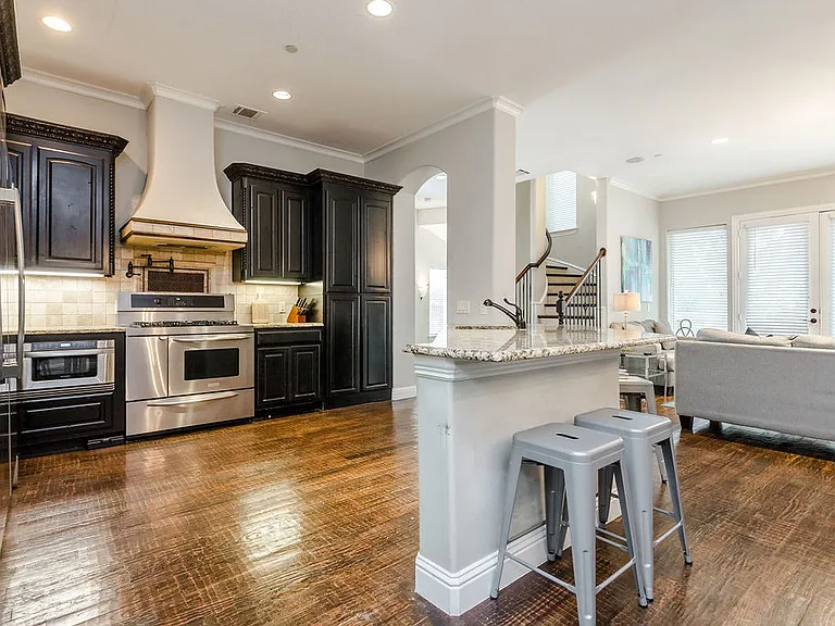 3817 Bowser Ave #C — Photo 27