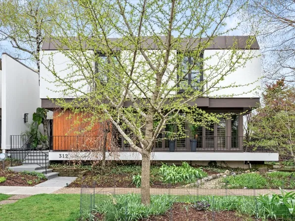 312 Barton Ave, Evanston, IL 60202