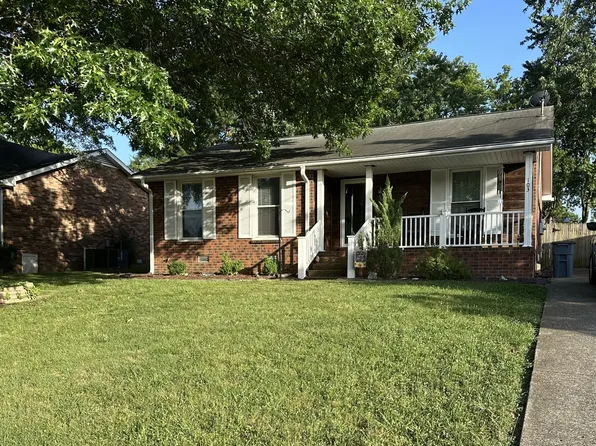 103 Glen Oak Ct W, Hendersonville, TN 37075