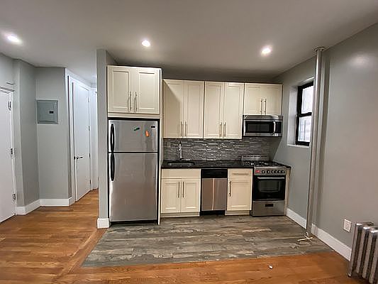 1st image of 21 Fort Washington Ave