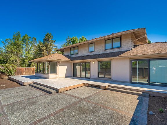 BACK DECK