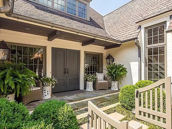 2nd image of 6083 Shady Park Ln