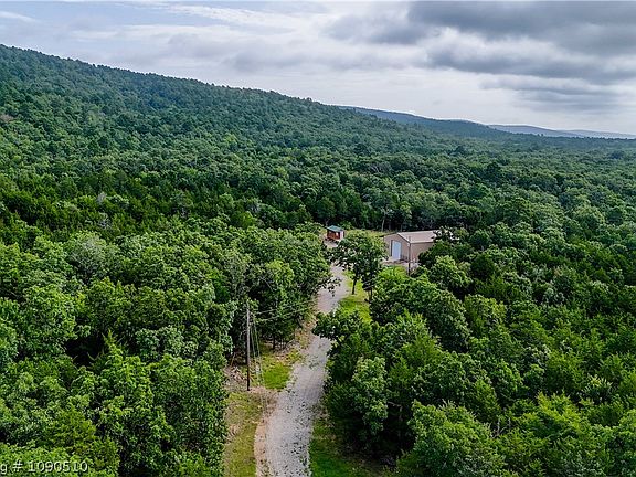 5th image of 8910 Burris Valley Rd