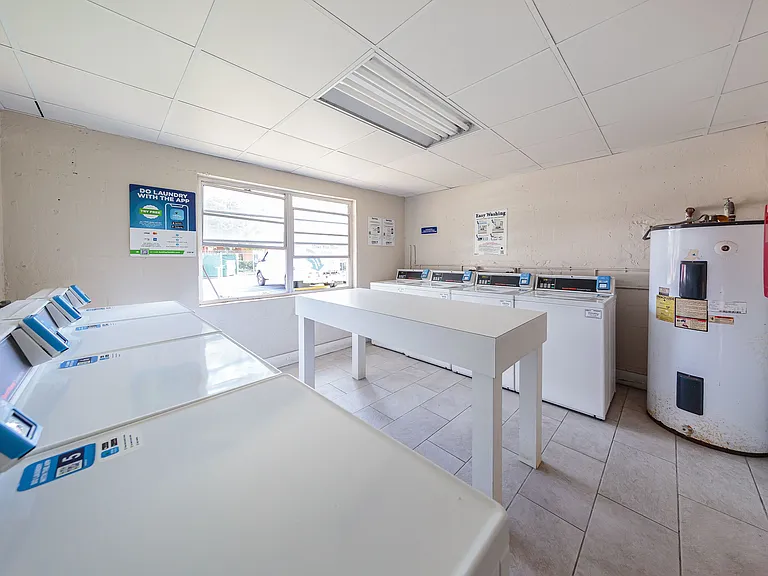 Laundry Room | Sunset Palms | Apartments For Rent in Hollywood FLc
