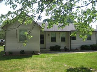 8141 Sunset Cir, Murfreesboro, TN 37129