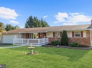 312 Anna Ln, Sykesville, MD 21784