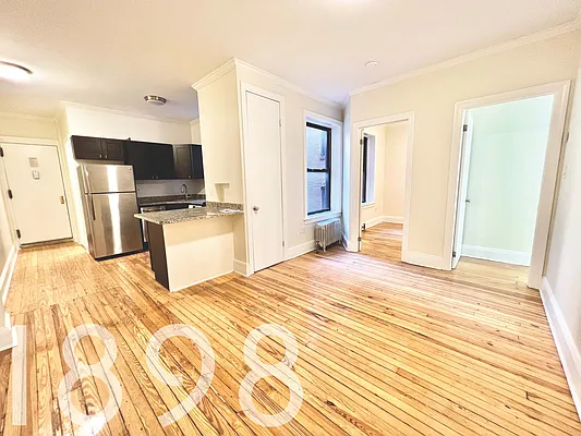 Rented by A&E Real Estate Management | media 9