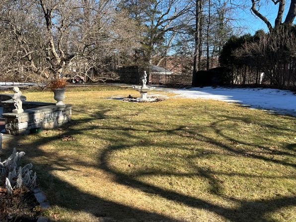 (undisclosed Address)