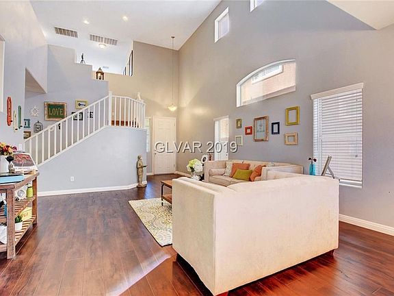 4th image of 5120 Blue Rose St