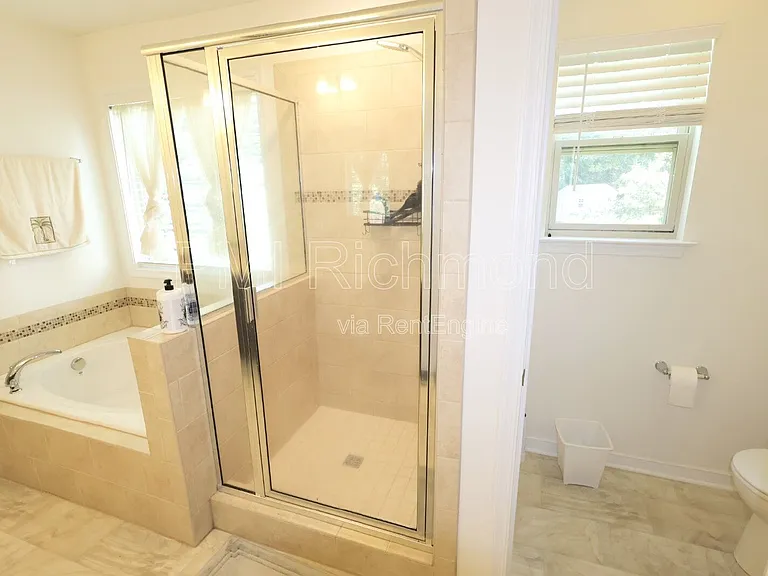 14106 Shallow Creek Ln — Photo 44