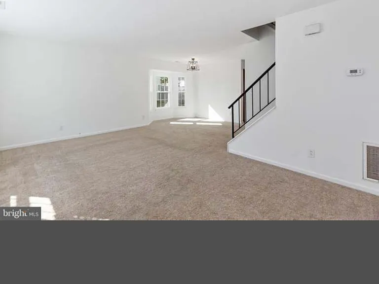 5143 Dominion Dr — Photo 6