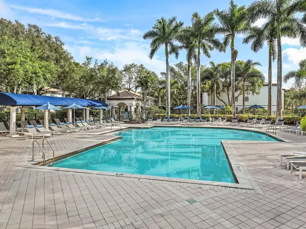 The Cove at Boynton Beach Apartments