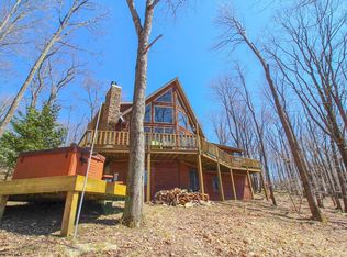 161 Day Lily Cir, Terra Alta, WV
