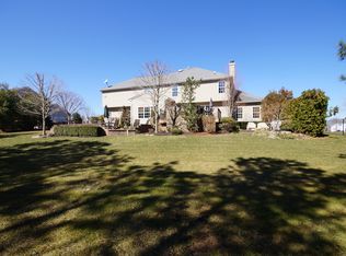 1 Cassandra Ct, Monroe Township, NJ 08831