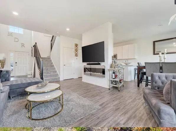 14120 Magnolia St, Cedar Lake, IN 46303