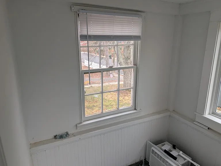 93 Larrabee St — Photo 13