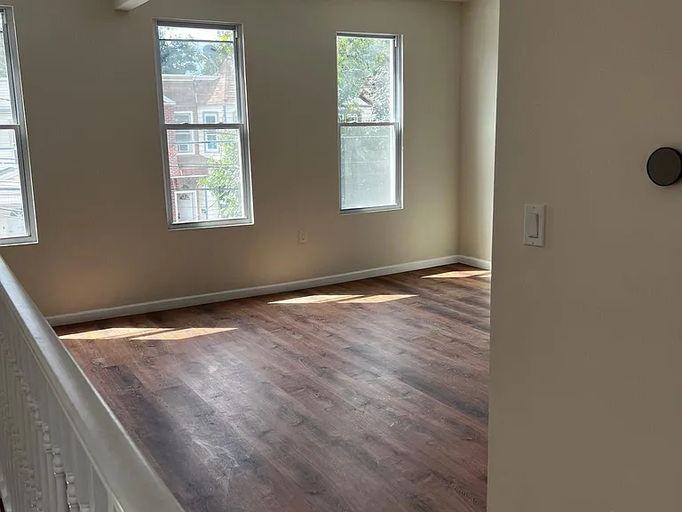 46 Dwight St #2 — Photo 6