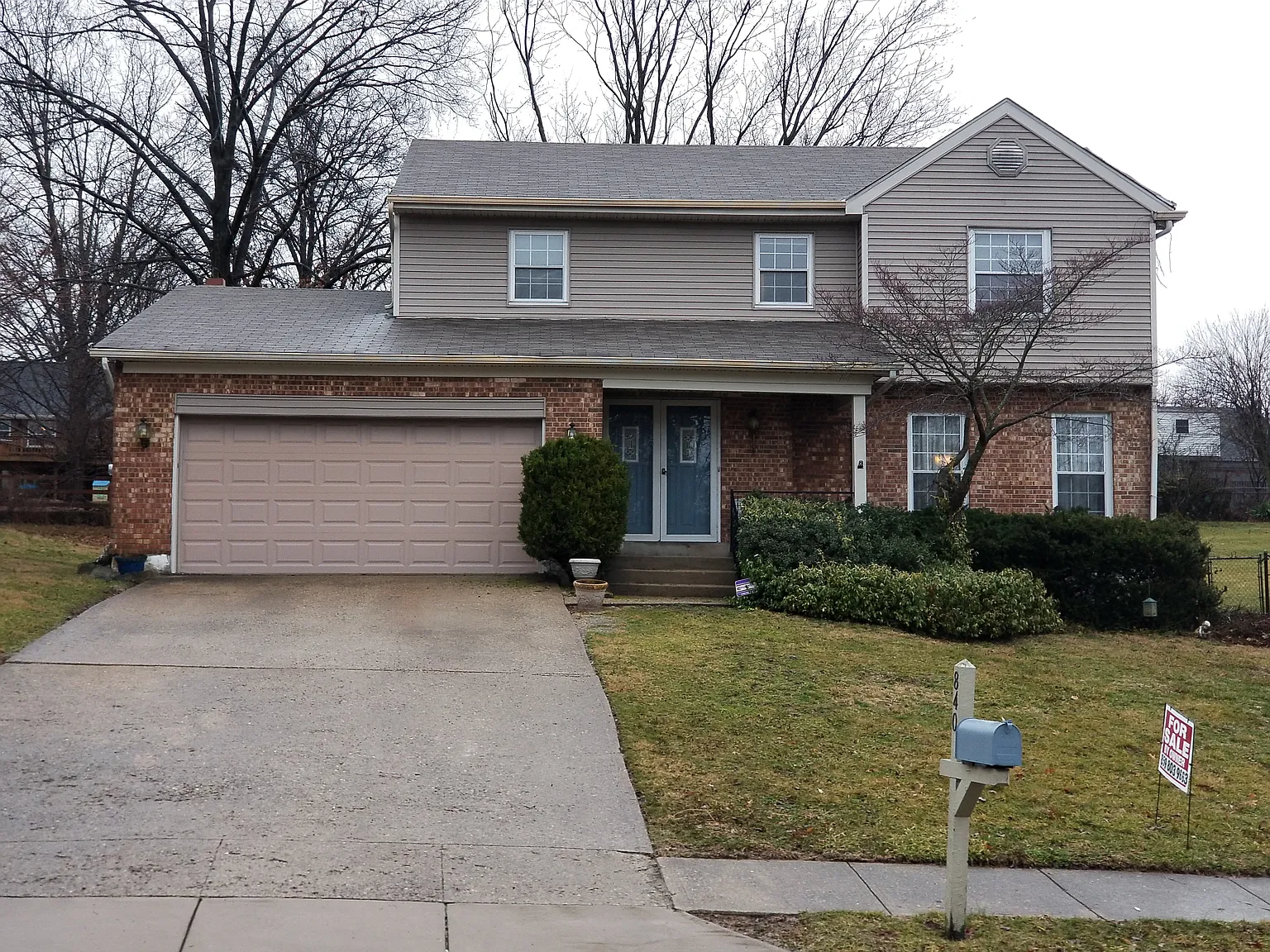 840 Rogers Rd photo 1