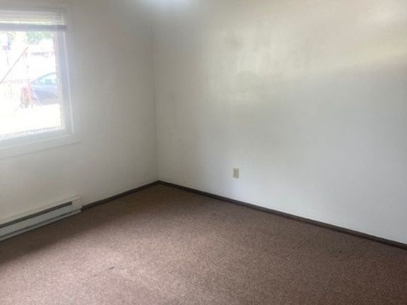 5th image of 1560 20th St