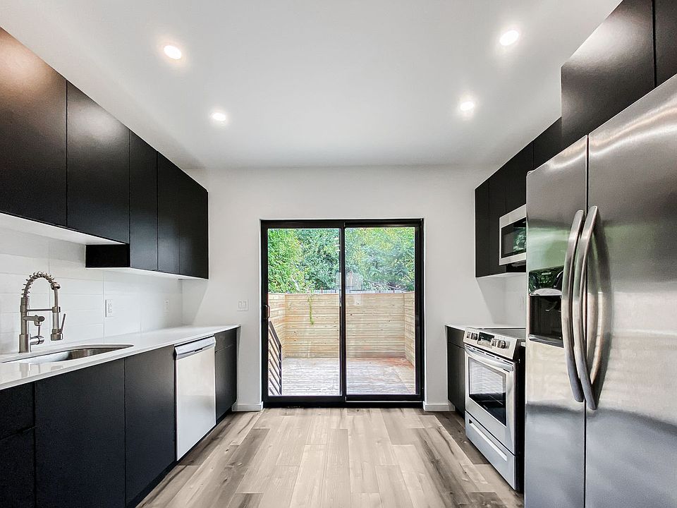 1st image of 2027 N 5th St #O1