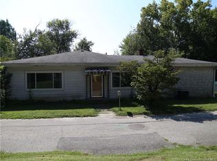 2758 Briarwood Dr, New Albany, IN 47150