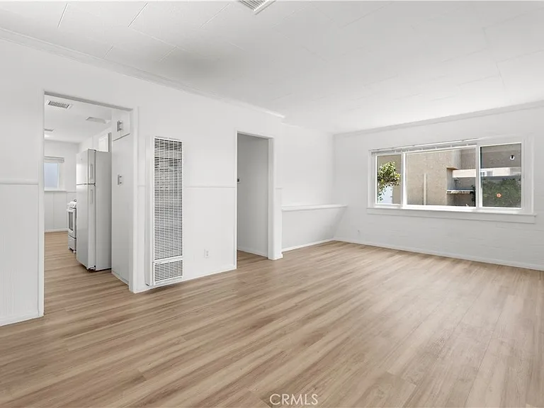 511 E Palm Ave — Photo 3