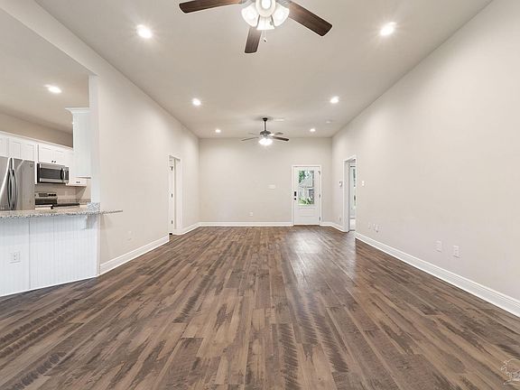 5th image of 6030 Beulah Oaks Dr