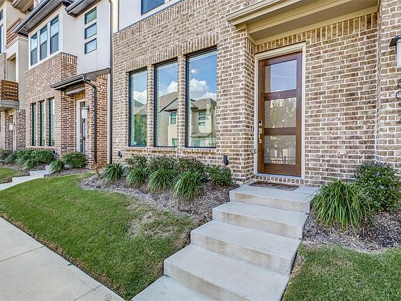 3rd image of 8052 Zeppos Dr