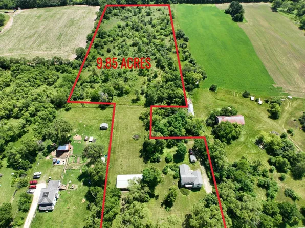 W4831 Bluff ROAD, East Troy, WI 53120