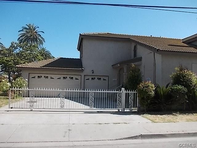 1st image of 2571 San Francisco Ave