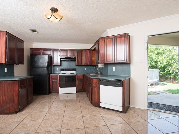 5th image of 4407 Waterproof Dr