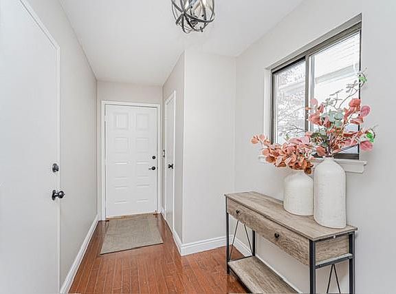 2nd image of 51 Evans St