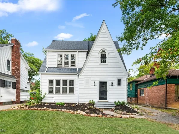 356 Denison Ave, Elyria, OH 44035
