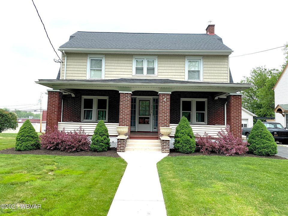 1st image of 207 W Penn St