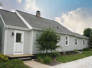 13680 Hurt Rd, Pekin, IL 61554