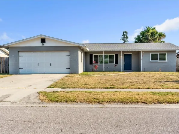 2705 20th Avenue Dr W, Bradenton, FL 34205